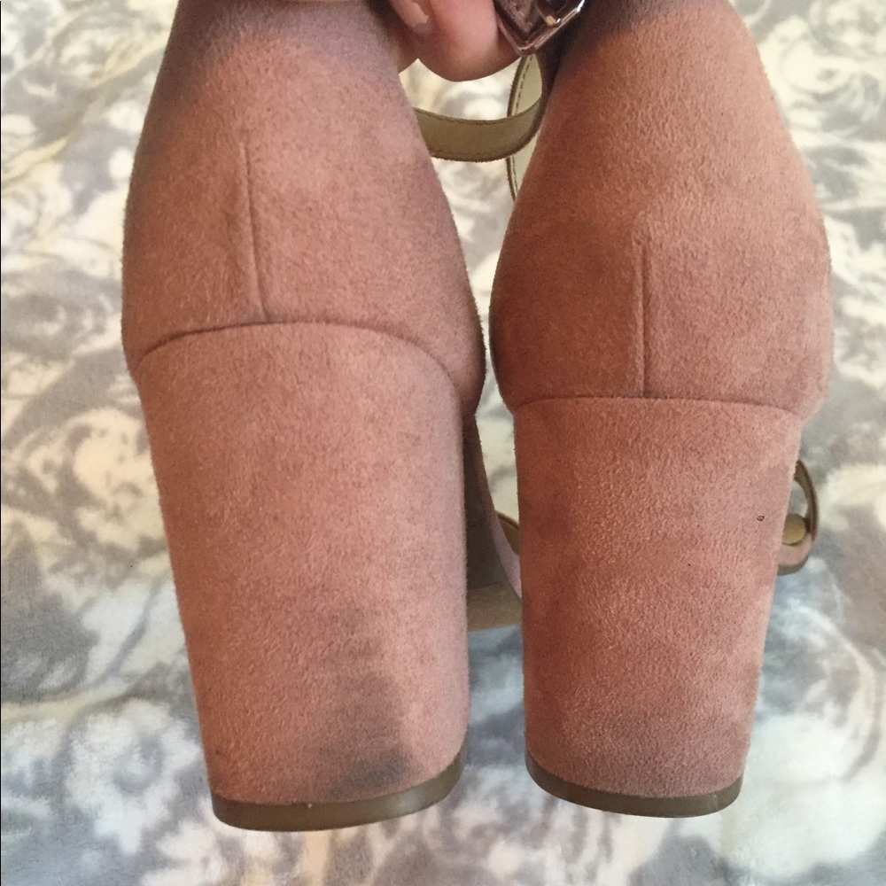 Marc Fisher heels - Picture 3 of 3